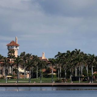 Donald Trump: avioneta sobrevuela el club Mar-a-Lago con aviso de "enciérrenlo"