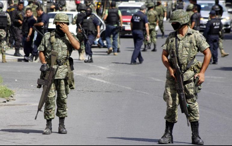 Detallan que trasladaron a los policías a la ciudad de Xalapa para someterlos a exámenes de control y confianza. NTX/ARCHIVO