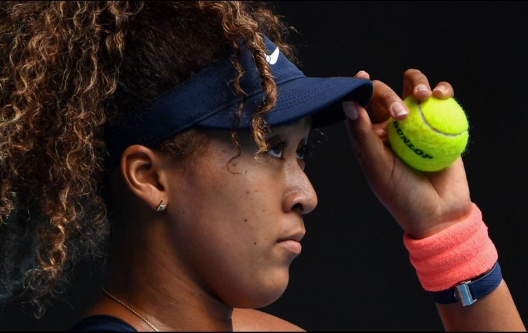 PREPARADA. La nipona, Naomi Osaka, esperará a su siguiente rival que saldrá del vibrante duelo entre Serena Williams y Simona Halep. AFP