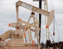 El barril de WTI aumentó a 60.05 dólares por unidad, un alza de 0.97 por ciento. EFE/ARCHIVO