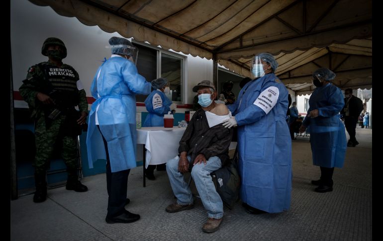 Arranque de la campaña de vacunación contra el COVID-19 a adultos mayores en Jalisco. EL INFORMADOR/  F. Atilano