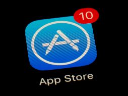 Epic Games acusó a Apple de bloquear a competidores y abusar de su posición de dominio, un incumplimiento de las normas de la UE. AP