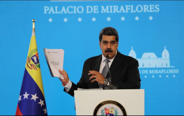 Maduro dijo que la vacunación a todos los venezolanos iniciará mañana jueves. EFE / M. Gutiérrez