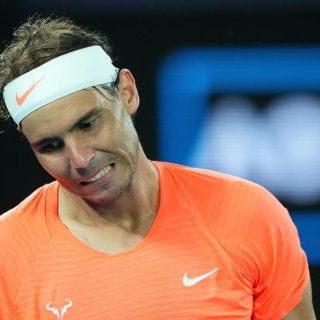 "Espero no ser un meme": Nadal sufre calambre en plena conferencia
