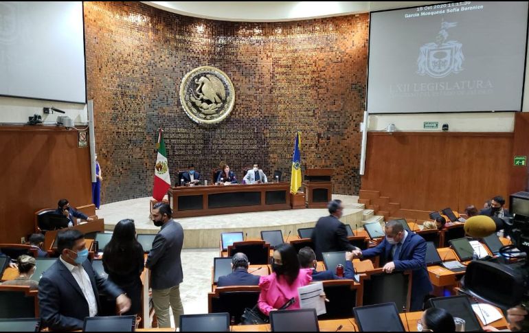 Cada legislador dispone de 184 mil 967 pesos para la contratación de cuatro a siete empleados de confianza. Congreso de Jalisco / ARCHIVO
