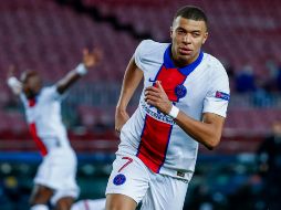 Medios españoles difundieron un video en el que Mbappé se encara con Alba y aparentemente dice: ''En la calle, yo te mato''. El incidente se produjo durante la victoria del PSG por 4-1 sobre el Barcelona. AP / J. Monfort