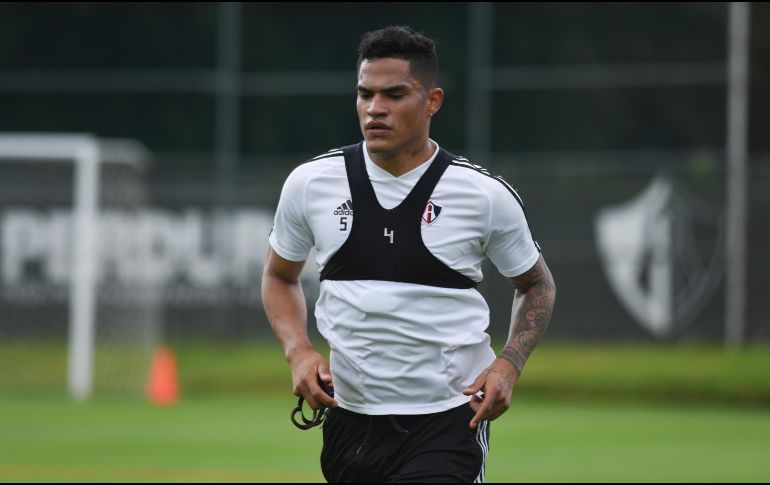 A Anderson Santamaría le salió caro la indisciplina y el hecho de romper los protocolos sanitarios acordados por la Liga MX. Imago7