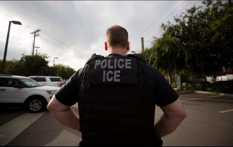 El ICE aprehenderá y deportará principalmente a quienes sean considerados una amenaza a la seguridad nacional, hayan cometido delitos con agravantes, entre otros. AP/ARCHIVO