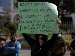Mujeres se manifiestan contra el asesinato del pequeño de casi dos años en San Cristóbal de las Casas. EFE/C. López