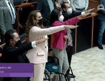 Tras la ratificación, los cuatro magistrados tomaron protesta de ley por su segundo periodo frente al pleno del Congreso. ESPECIAL