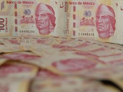 Analistas atribuyen el debilitamiento del peso a las afectaciones del temporal en Texas. EL INFORMADOR/ARCHIVO