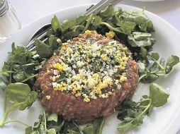 Steak tártaro. Sin rival en la ciudad. ESPECIAL