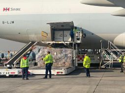 ''A partir de hoy México estará aplicando vacunas Pfizer, AstraZeneca y Sinovac.  Llegarán en total 10 millones de dosis de esta vacuna en las semanas siguientes'', informó el canciller en Twitter. TWITTER /@m_ebrard