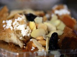 La capirotada es uno de los alimentos típicos de esta temporada de cuaresma. EL INFORMADOR / ARCHIVO