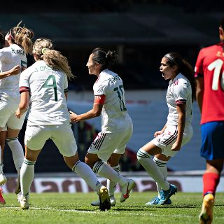 Magnífico debut de Mónica Vergara al frente del Tri Femenil