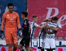 Este gol llegó luego de que Brayton Vázquez cometiera un penal con tintes rigoristas sobre Henry Martin. Imago7