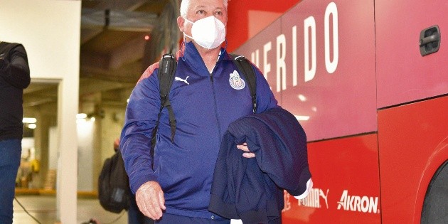 Chivas visita a Pachuca en duelo de urgidos