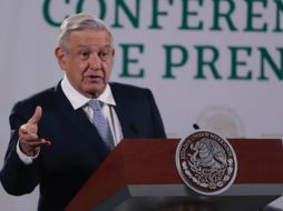 López Obrador dijo que mañana antes de su conferencia se dará la bienvenida oficial a Alberto Fernández. SUN / B. Fregoso