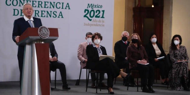 AMLO anuncia que adelantar&aacute;n 200 mil MDP para programas sociales por veda electoral