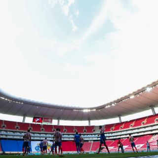 Chivas espera respuesta de la mesa de salud para reabrir el Estadio Akron