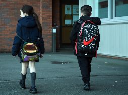 La Red de Colegios Particulares dijo que respetará las disposiciones del Gobierno de Jalisco para dar acompañamientos académicos a no más de nueve alumnos por grupo. AFP/A. Buchanan