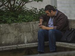 El uso de smartphones para buscar empleo incrementó su uso al pasar de 38% en 2017 a 45% el año pasado. EL INFORMADOR / ARCHIVO