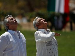 Fernández y López Obrador en el evento en Iguala, Guerrero, donde también se conmemoró el Día de la Bandera. AP/E. Verdugo