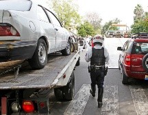 Argumentan que lo que se requiere es que dependencias como la Fiscalía del Estado o la Policía Vial dejen de contratar grúas piratas. EL INFORMADOR/ARCHIVO