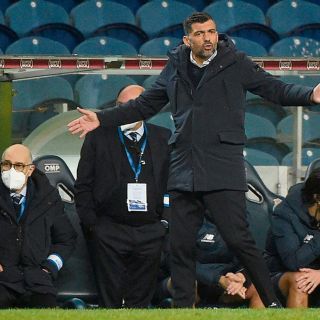 Porto no pudo con la muralla del Sporting