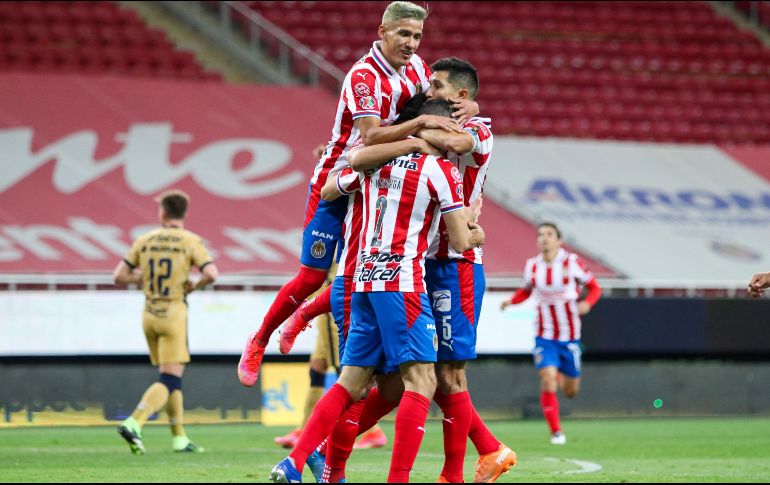 Chivas ha sido superior ligeramente al equipo de la UNAM. Imago7/ F. Meza