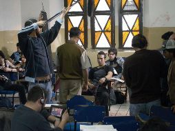 DESARROLLO. En la filmación de “Llamando a un Ángel” se utilizaron locaciones como la Escuela Preparatoria de Jalisco (Prepa 1) y otros puntos emblemáticos de la ciudad.