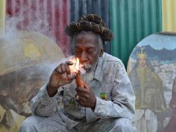 Wailer falleció a la edad de 73 años en el Andrew's Memorial Hospital en Kingston. AP / ARCHIVO