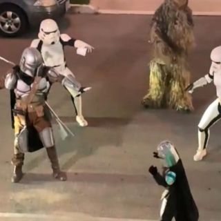 Festejan cumpleaños de niño al estilo "Star Wars" y se vuelve viral