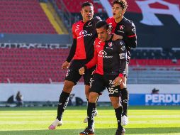 El remate de Rocha concretó así el 1-0 en favor de Atlas en el Estadio Jalisco. Imago7/ F. Meza