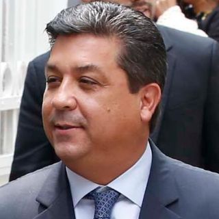 Cabeza de Vaca dice que desmentirá acusaciones por corrupción