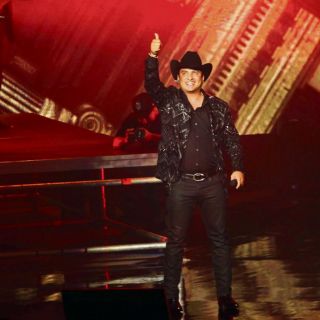 Julión Álvarez regresa al escenario desde el streaming