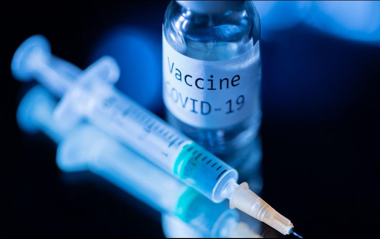 En días pasados, el Congreso del Estado presentó una iniciativa para dar de cinco a ocho años de prisión a quien comercialice con vacunas apócrifas. AFP / ARCHIVO