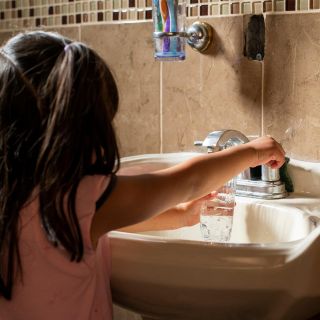 Llevar agua a un millón de mexicanos, objetivo de la iniciativa de Fundación Coca-Cola