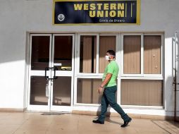 Mientras que en Centroamérica, el Caribe y México creció la recepción de remesas, en los países sudamericanos se registró una caída ligera que fue más acentuada en las naciones andinas. EFE/E. Mastrascusa