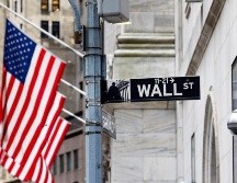 El índice Dow Jones ganó 1.85% a 31 mil 496.30 puntos este viernes. EFE/ARCHIVO