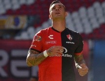 Milton Caraglio lamenta el fallo que pudo haberle dado la delantera a los Zorros. IMAGO 7/S. Bautista