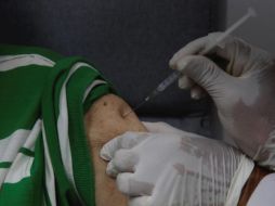 La SSJ aclaró que de las 156 mil vacunas que llegaron a Jalisco el martes pasado, sólo  59 mil eran para aplicarse en la Entidad. EFE