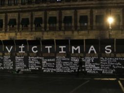 Día de la Mujer: Convierten cerco en Palacio Nacional en memorial a víctimas de feminicidio