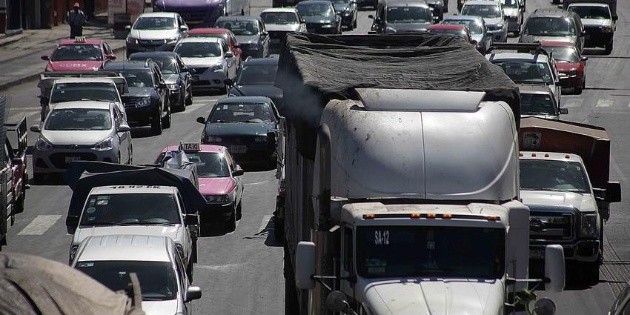 Cae producci&oacute;n de veh&iacute;culos pesados 19% en febrero: Anpact