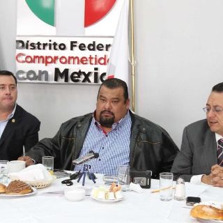 Cuauhtémoc Gutiérrez intenta frenar su detención con amparo