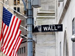 El Dow Jones de Industriales avanzó un ligero 0.10 % o 30.30 puntos, hasta 31 mil 832.74 unidades. EFE/J. Lane