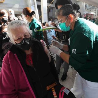 COVID-19: AMLO cuestiona acaparamiento de vacunas: "¿Dónde está la ONU?"