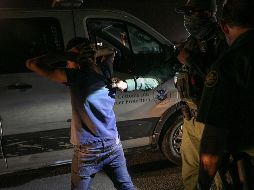 En febrero las autoridades de EU detuvieron a 100 mil 441 migrantes que habían cruzado ilegalmente la frontera o consideraron inadmisibles para entrar al país. AFP/ARCHIVO