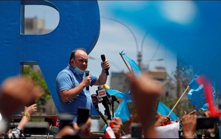 Rafael López Aliaga afirmó que está orgulloso de pertenecer al Opus Dei. EFE/ARCHIVO