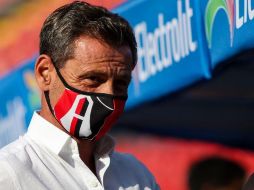 Diego Cocca mantiene la mesura ante la buena racha de los rojinegros. IMAGO 7/F. Meza